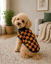 Buzo Tejido para Perro – Diseño Cuadriculado Naranja y Negro